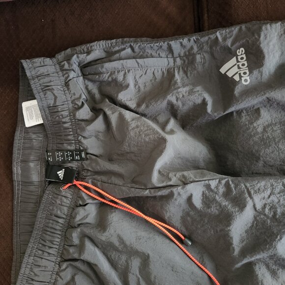 Adidas pants XS - Picture 3 of 3